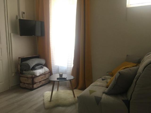אורנג' Studio Cosy A Orange מראה חיצוני תמונה
